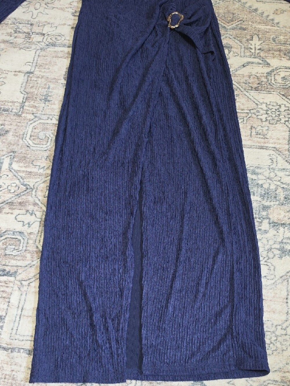 New Never Worn Womens Size XL Navy Long Sleeve Slit Maxi Dress - Picture 2 of 5